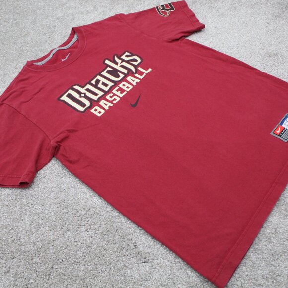 Nike Arizona Diamondbacks Shirt Mens Medium Red Regular Fit MLB Short Sleeve - Picture 7 of 11